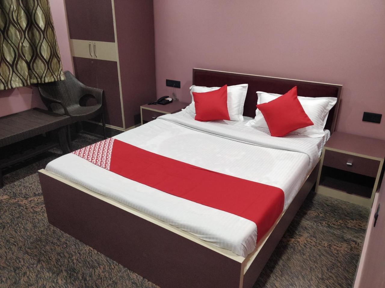 Oyo 16871 Anant Home Stay ชิลลอง ภายนอก รูปภาพ